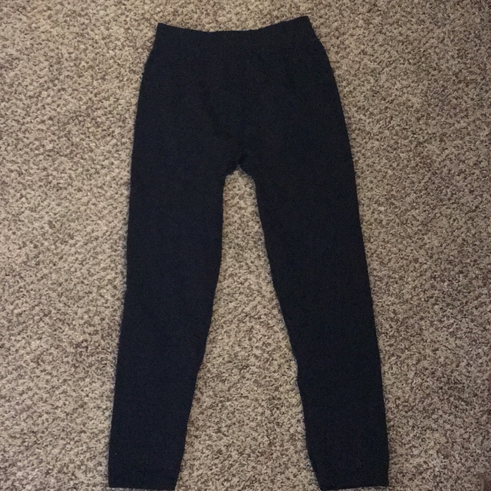 Black leggings